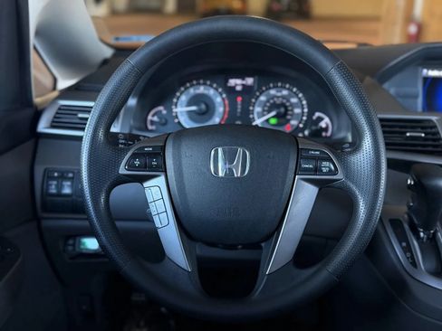 Used 2015 Honda Odyssey EX image 22