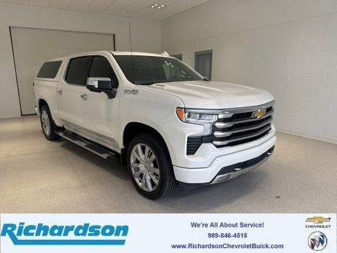 Certified 2023 Chevrolet Silverado 1500 High Country w/ High Country Premium Package image 1