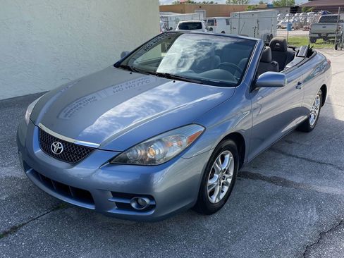 Used 2008 Toyota Solara SE image 1
