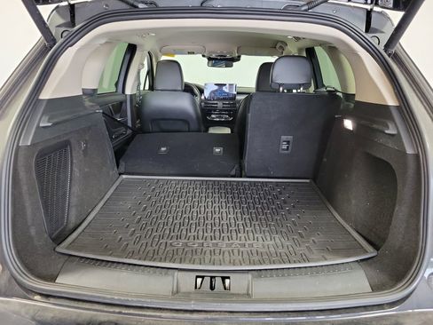 Used 2023 Lincoln Corsair AWD image 24