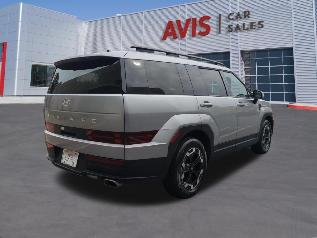 Used 2026 Hyundai Santa Fe SEL FWD image 6