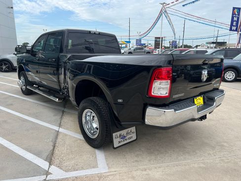 Used 2020 RAM 3500 Big Horn w/ Level 1 Equipment Group AWD/4WD image 5