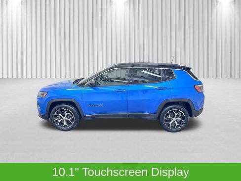 Certified 2024 Jeep Compass Limited image 11