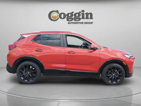 Used 2024 Buick Encore GX Sport Touring w/ Experience Buick Package image 6