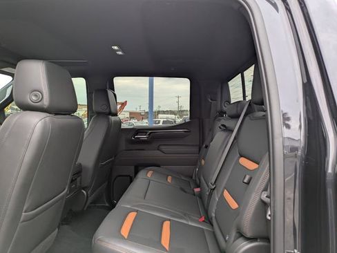 Used 2025 GMC Sierra 1500 AT4 w/ AT4 Premium Package image 14
