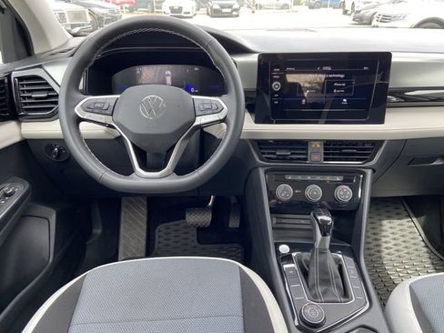 Used 2025 Volkswagen Taos S image 12