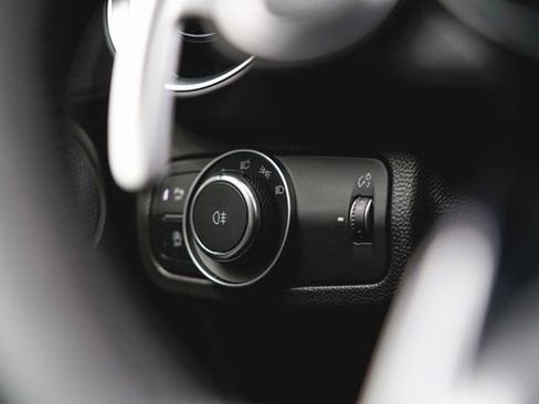 New 2025 Alfa Romeo Stelvio Sprint image 32