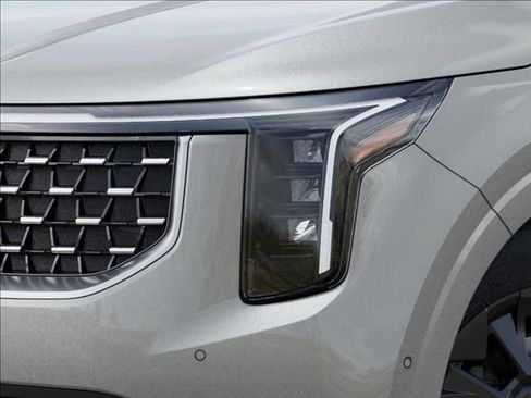 New 2026 Kia Carnival SX image 10