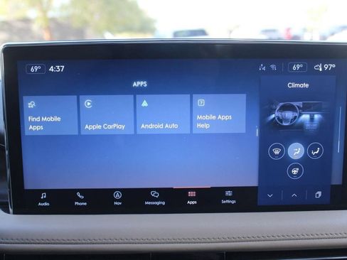 Used 2022 Lincoln Nautilus Reserve w/ Equipment Group 202A AWD/4WD image 21