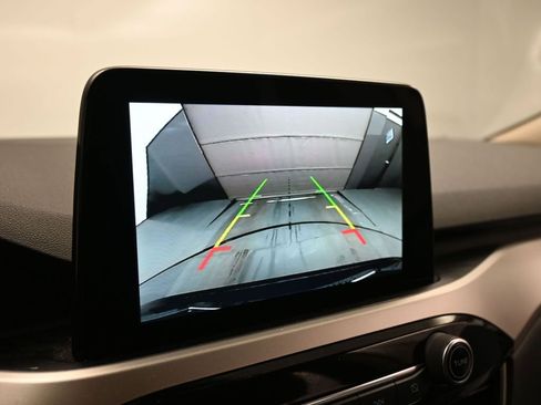 Certified 2020 Ford Escape SEL image 17