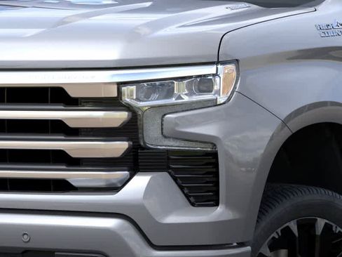 New 2026 Chevrolet Silverado 1500 High Country w/ High Country Premium Package AWD/4WD image 10