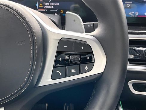 Used 2026 BMW X7 xDrive40i w/ M Sport Package image 25