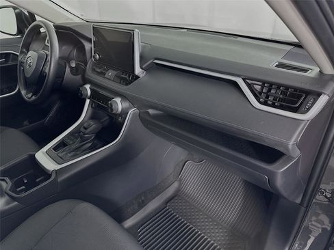 Certified 2025 Toyota RAV4 XLE image 27