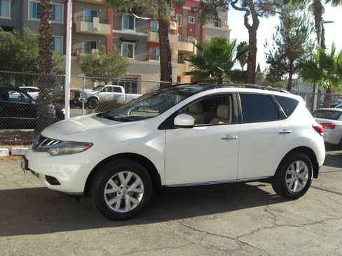 Used 2011 Nissan Murano SL w/ Navigation Pkg image 3