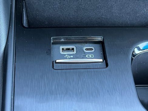 Certified 2023 Lexus ES 350 w/ Premium Package image 22