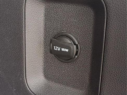 Used 2024 Kia Carnival LX image 26