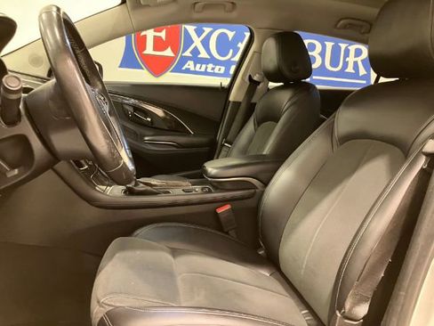 Used 2016 Buick LaCrosse image 23