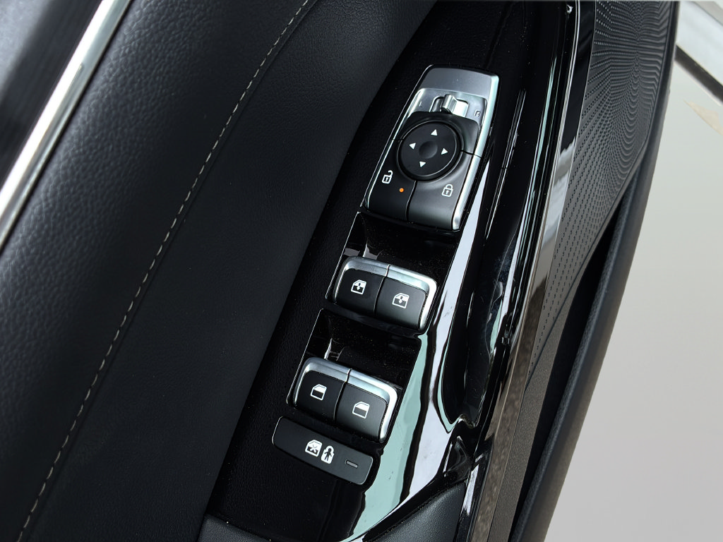 New 2026 Kia K5 GT-Line FWD image 12