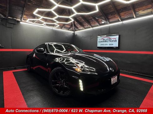 Used 2020 Nissan 370Z Coupe RWD image 1