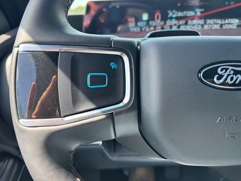 New 2026 Ford Expedition Max Platinum w/ Stealth Appearance Package image 31