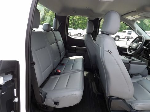Used 2021 Ford F150 XL w/ XL Power Equipment Group AWD/4WD image 38
