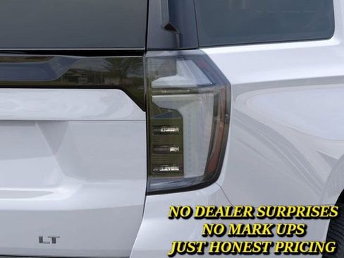 New 2026 Chevrolet Suburban LT w/ Comfort Package image 11