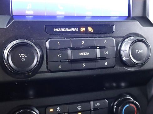 Used 2019 Ford F150 XLT AWD/4WD image 23
