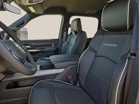 New 2026 RAM 2500 Laramie w/ Night Edition image 13