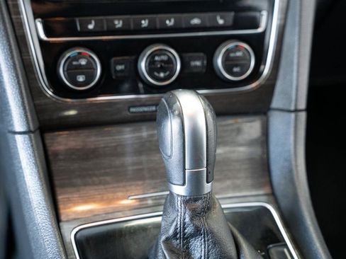 Used 2016 Volkswagen Passat 1.8T SE image 21