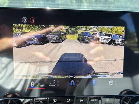 New 2026 GMC Canyon Elevation w/ Convenience Package image 15