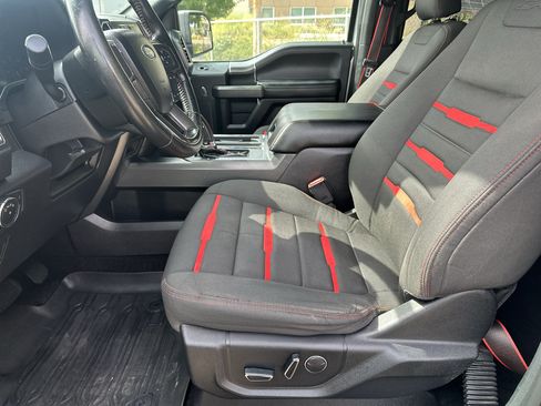 Used 2016 Ford F150 XLT w/ Equipment Group 302A Luxury AWD/4WD image 15