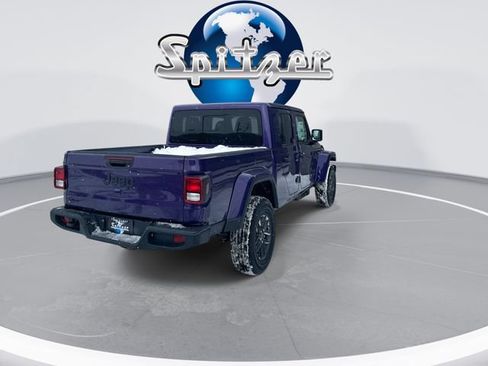 New 2026 Jeep Gladiator Sport AWD/4WD image 10