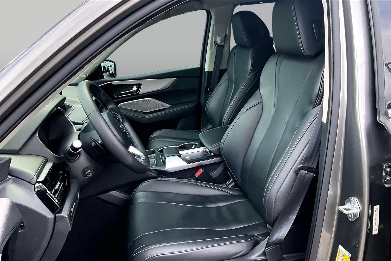 Used 2023 Acura MDX w/ Technology Package FWD image 8