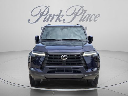 Used 2026 Lexus GX 550 AWD/4WD image 8