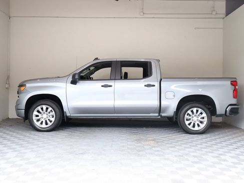 Used 2025 Chevrolet Silverado 1500 Custom RWD image 7