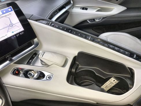 Used 2022 Chevrolet Corvette Stingray Preferred Conv w/ 2LT image 21