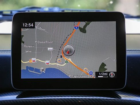 Used 2018 Mercedes-Benz G 550 Squared image 25