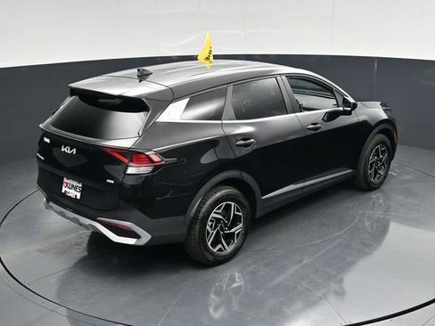 Used 2025 Kia Sportage LX image 51