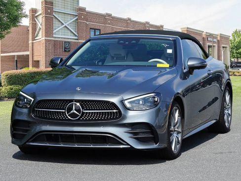 Used 2023 Mercedes-Benz E 450 4MATIC Cabriolet image 4