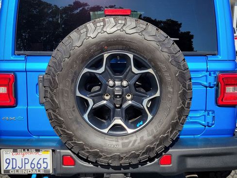 Used 2022 Jeep Wrangler Unlimited Rubicon 4xe w/ Steel Bumper Group AWD/4WD image 22