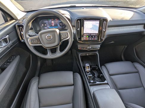 New 2026 Volvo XC40 B5 Plus w/ Protection Package Premier image 14