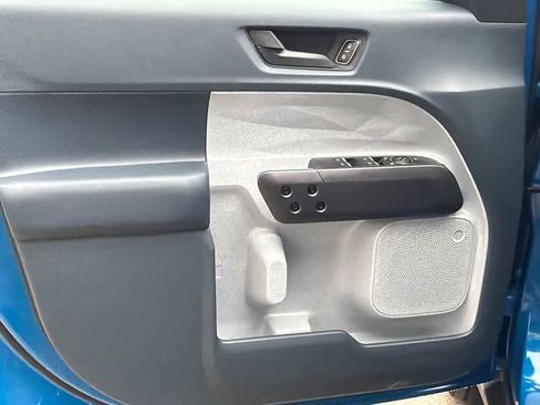 New 2026 Ford Maverick XLT w/ XLT Luxury Package image 11