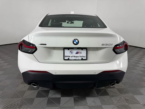New 2026 BMW 230i xDrive Coupe w/ Premium Package AWD/4WD image 4