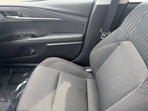 Certified 2025 Toyota Camry LE w/ Convenience Package image 22