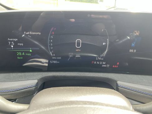 Used 2024 Cadillac XT4 Sport AWD/4WD image 17