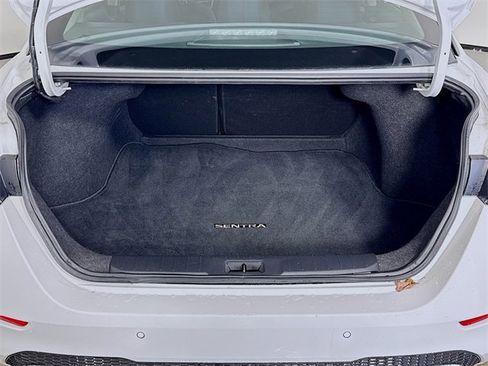 Used 2024 Nissan Sentra SV image 24