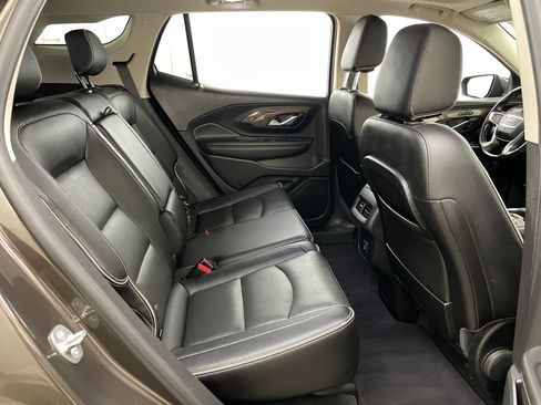 Used 2019 GMC Terrain Denali w/ Advanced Safety Package AWD/4WD image 41