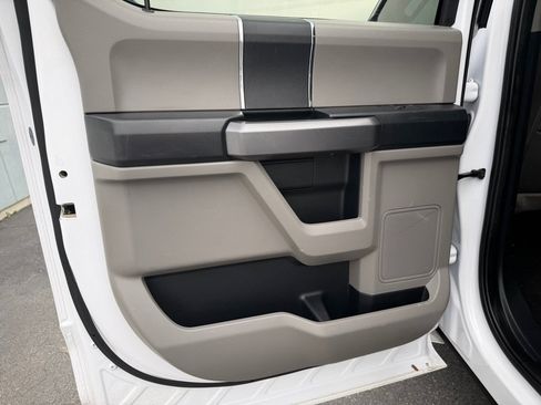 Used 2020 Ford F150 XLT AWD/4WD image 22