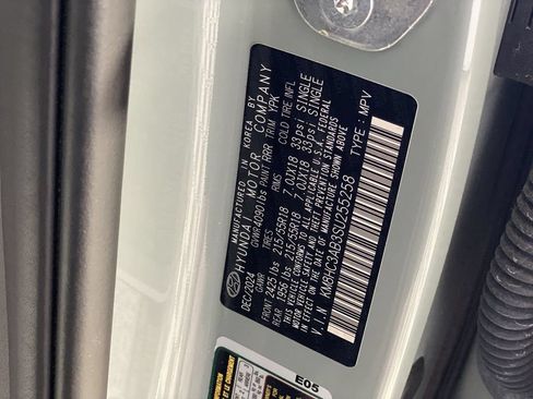 Used 2025 Hyundai Kona SEL FWD image 20