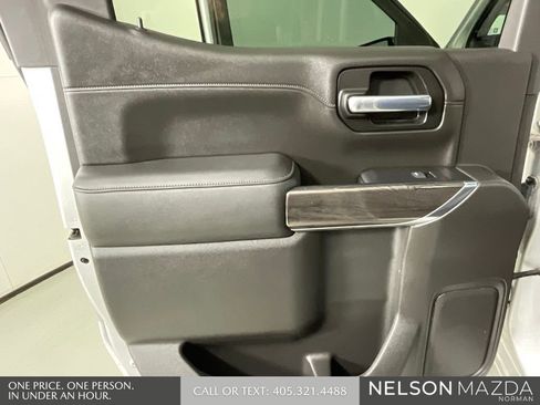 Used 2020 Chevrolet Silverado 1500 LTZ w/ LTZ Texas Edition image 21